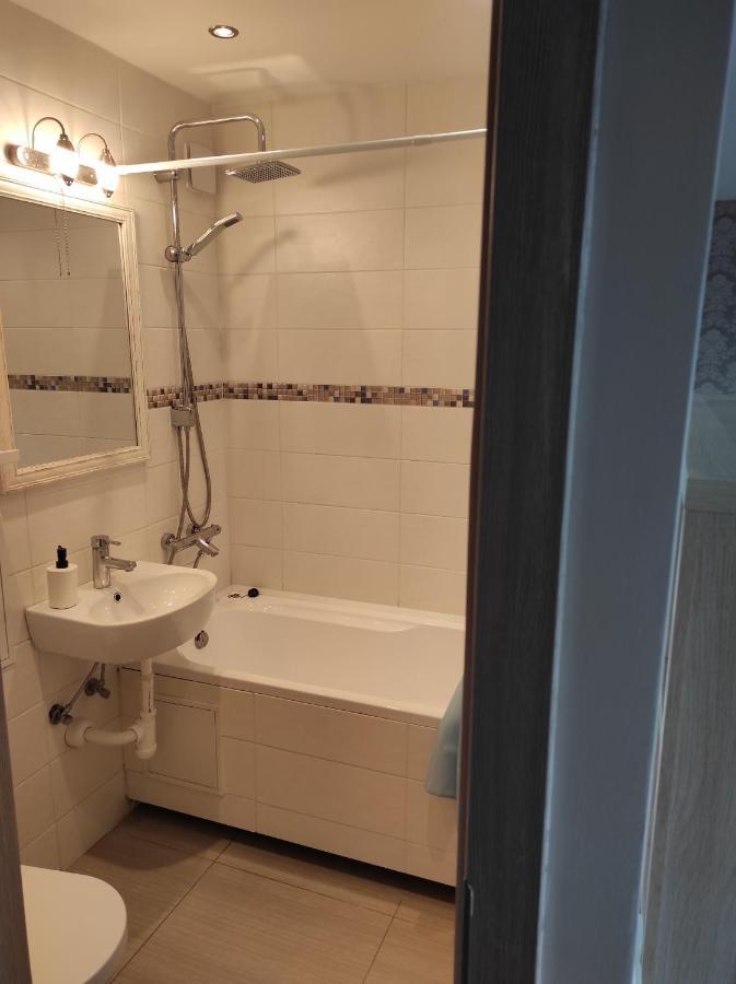 Studija Centre Apartment ไคลเพดา ภายนอก รูปภาพ